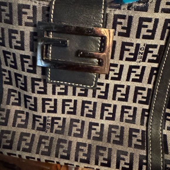 Fendi Vintage Monogram Black and Gray Bag. Could not be authenticated pre 80s - Picture 2 of 15